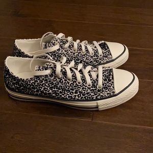 Converse Chuck 70 Ox Snow Leopard print in suede
